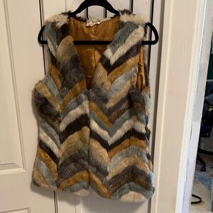 ENTRO Faux Fur Chevron Vest in Mustard, Gray, Brown and Cream